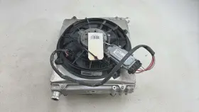 420121252a Audi 2008-2012 R8 4.2l Radiator And Cooling Motor Right Driver Outer Oe