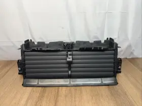 4m0121284 Audi 2017-2019 Q7 Radiator Grille Grill Center Air Shutter With Motor Oem