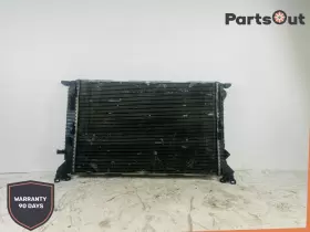 8k0121251t Audi 2009-2016 A4 Quattro - Radiator 8k0121251 Oem