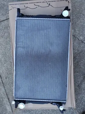 8w0-121-251-ab Audi Used 2017-2024 Oem Q7 Sq7 3.0l 4.0l Radiator Assembly