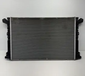 8w0121251aa Audi 2020 2021 2022 2023 2024 Q7 Q8 Cooling Radiator Oem 242034