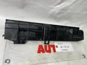 17107547454 Bmw E90/e92 - Rear Right Radiator Carrier Bracket Oem