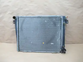 17111712448 Bmw 83-89 E24 E28 M30 At Transmission Engine Cooling Radiator 1712448 Oem