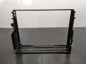 17117507970 Bmw 2006 - 2008 Oem 750li Engine Cooling Radiator Condenser Shroud Support Frame
