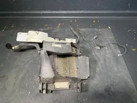 17117533477 Bmw 14-19 X5m X6m Left Driver Side Auxiliary Radiator With Bracket Air Duct
