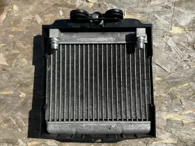 17217572542 Bmw 2009-2018 F01 F06 F07 F10 F12 Right Oil Cooler Radiator Bracket Original