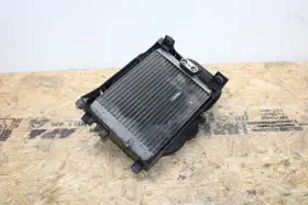 17217585286 Bmw 10-14 E70 E71 X5 X6 N63 4.4l Right Passenger Engine Oil Radiator Cooler Oem