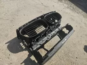 18779815 Bmw 09-15 750i F01 F02 Front Radiator Core Support Air Duct Panel Bracket Oem