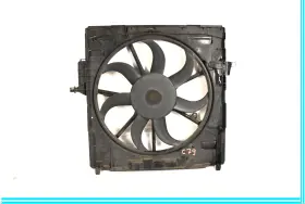 67327558428 Bmw 07-10 X5 4.8l N62 Engine Motor Cooling Radiator Fan Oem 56057110