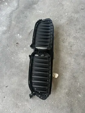 7497279-02 Bmw 2017-2020 5 Series Radiator Air Shutter Factory Oem With Motor