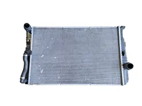 7823568 Bmw 8623369 2011-2017 F25 X3 Engine Cooling Radiator Oem