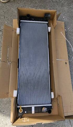 Carquest 432662 Radiator Fits 1991 To 2001 Jeep Cherokee 4.0l