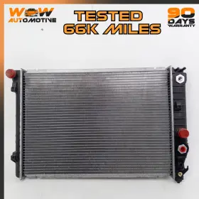 10449531 Chevrolet 01-04 Corvette C5 5.7l Front Engine Cooling Radiator Assembly Oem