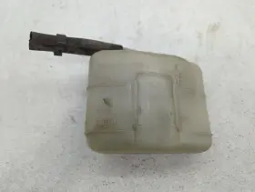 17931-60a10 Chevrolet 1993 Tracker Radiator Coolant Overflow Expansion Tank Bottle Zun8j