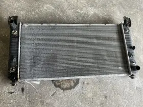 20935856 Chevrolet Used Radiator Fits 2012 Avalanche 1500 5.3l With Enhanced Cooling Opt K5