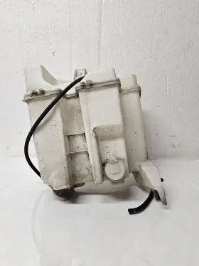 671-00366 Chevrolet Coolant Reservoir Fits 15-18 City Express