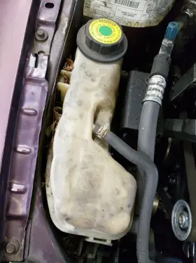 671.gm1g95 Chevrolet Cavalier 1995 Coolant Reservoir 1159248