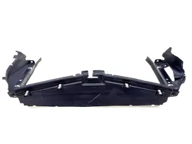 84618992 Chevrolet 2018 2021 Equinox Radiator Upper Air Guide Baffle Oem