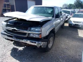 673.gm8n04 Chevrolet Truck Silvrdo25 2004 Radiator Shroud 327936