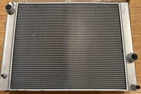 Crs 021-21007-1021 04-10 Bmw E60 E63 E64 E65 545i 550i Cooling Radiator Oem 7507972