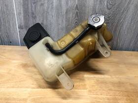 Dodge 04596466af 05 - 10 Charger Chrysler 300 Radiator Coolant Reservoir Tank Oem