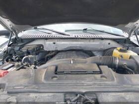 Ford 122063 Used Radiator Fits 2016 Expedition Heavy Duty Cooling Grade A