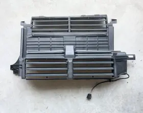 Dm51-8473-ad Ford 2013-2018 C-max Active Shutter Assembly Radiator Grille Control With Motor Oem