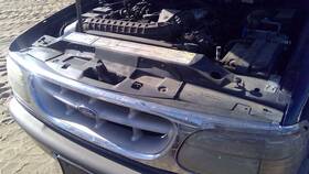 Ford F5tz16138a 1995-2005 Explorer Top Plastic Cover Above Radiator Support Upper Shield