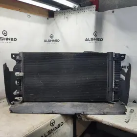 Hl3z-8005-c Ford 2018-2022 Expedition Radiator W Cooling Fan Motor Assembly Oem