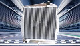 Fsmotoracing Zssv665a Aluminum Radiator For Datsun Sports Fairlady 1500/1600/2000 Roadster 1963-1970