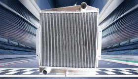 Zssv665a Fsmotoracing Aluminum Radiator For Datsun Sports Fairlady 1500/1600/2000 Roadster 1963-1970