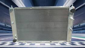 Fsmotoracing Zsv6265a Aluminum Radiator For 97-04 Ford Mustang Gt/svt V8 4.6l/5.4l Mt 1998 1999 2000