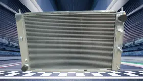 Zsv6265a Fsmotoracing Aluminum Radiator For 97-04 Ford Mustang Gt/svt V8 4.6l/5.4l Mt 1998 1999 2000