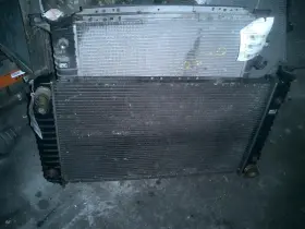 675-02424 Gmc Truck 96 97 98 Chevy 1500 Pickup Radiator 6-262 4.3 Liter Without Engine Oil Cooler