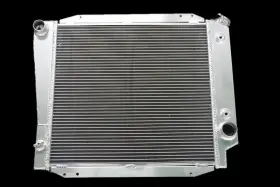 R521 High Performance 3row Aluminum Radiator For 1966-1977 68 Ford Bronco Custom 289/302 5.0 V8 At/mt R521 High Performance 3row Aluminum Radiator For 1966-1977 68 Ford Bronco Custom 289/302 5.0 V8 At/mt