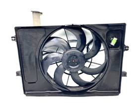 Hyundai 25304aa000 21 22 23 Elantra Engine Radiator Cooling Fan Assembly Oem B0.04