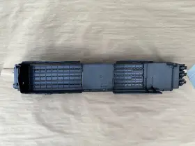 86960-hb000 Hyundai 2025 Santa Fe Hybrid Radiator Front Lower Active Air Shutter Vent Assy