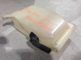 671.ja1v03 Jaguar 03 Xk8 4.2l Radiator Coolant Reservoir As Shown 14508