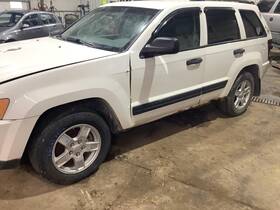 Jeep 55116846ak Used Radiator Fits 2005 Grand Cherokee 3.7 Grade A