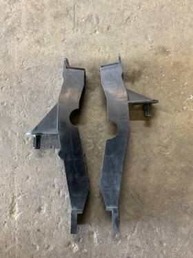 Land Rover Esr4659 99-04 Discovery 2 Oem Radiator Mount Brackets Left Right B21a