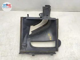Hy32-7h460-ad Land Rover Lr126065 2017-22 Discovery Right Radiator Intake Duct Air Guide Bracket L462
