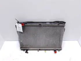 16400-31800 Lexus Radiator Fits 13-15 Gs350
