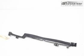 Lincoln Lx6b-8310-a 2020-2022 Corsair Front Right Radiator Shroud Bracket Oem