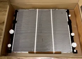 17118476010 Mahle Cr939000p Bmw Radiator - Behr For 540i Xdrive 740i Never Used