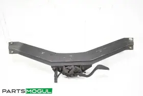 33310 Maserati Quattroporte M139 Front Upper Radiator Support Brace Tie Bar Latch