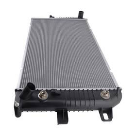 Maxpeedingrods 5shueg Engine Cooling Radiator For Gmc Sierra Silverado 2500hd 3500 6.6l 2001-05 Cu2510
