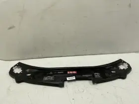 109-50743 Mercedes-benz 2010 2013 S550 Upper Radiator Support Bracket Oem
