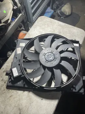2205003704 Mercedes-benz 2205000193 2000-06 W220 W215 Engine Cooling Fan Blade With Motor Assembly