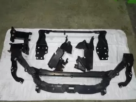 2306200518 Mercedes-benz 03-08 R230 Sl550 Sl55 Upper And Lower Radiator Core Support Front End Oem