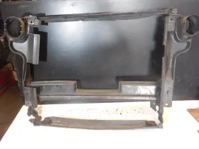 A1645001316 Mercedes-benz Radiator Support Air Deflector Baffle 1645001316 06-11 W164 Ml350